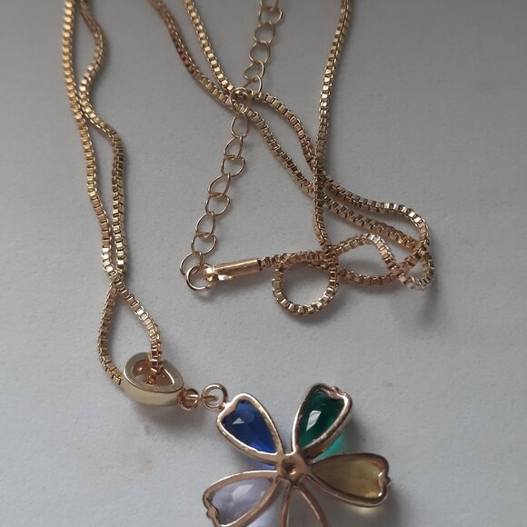 Brand New 18K Gold-Plated Necklace - Picture 2 of 2